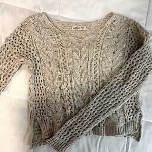 Hollister sweater